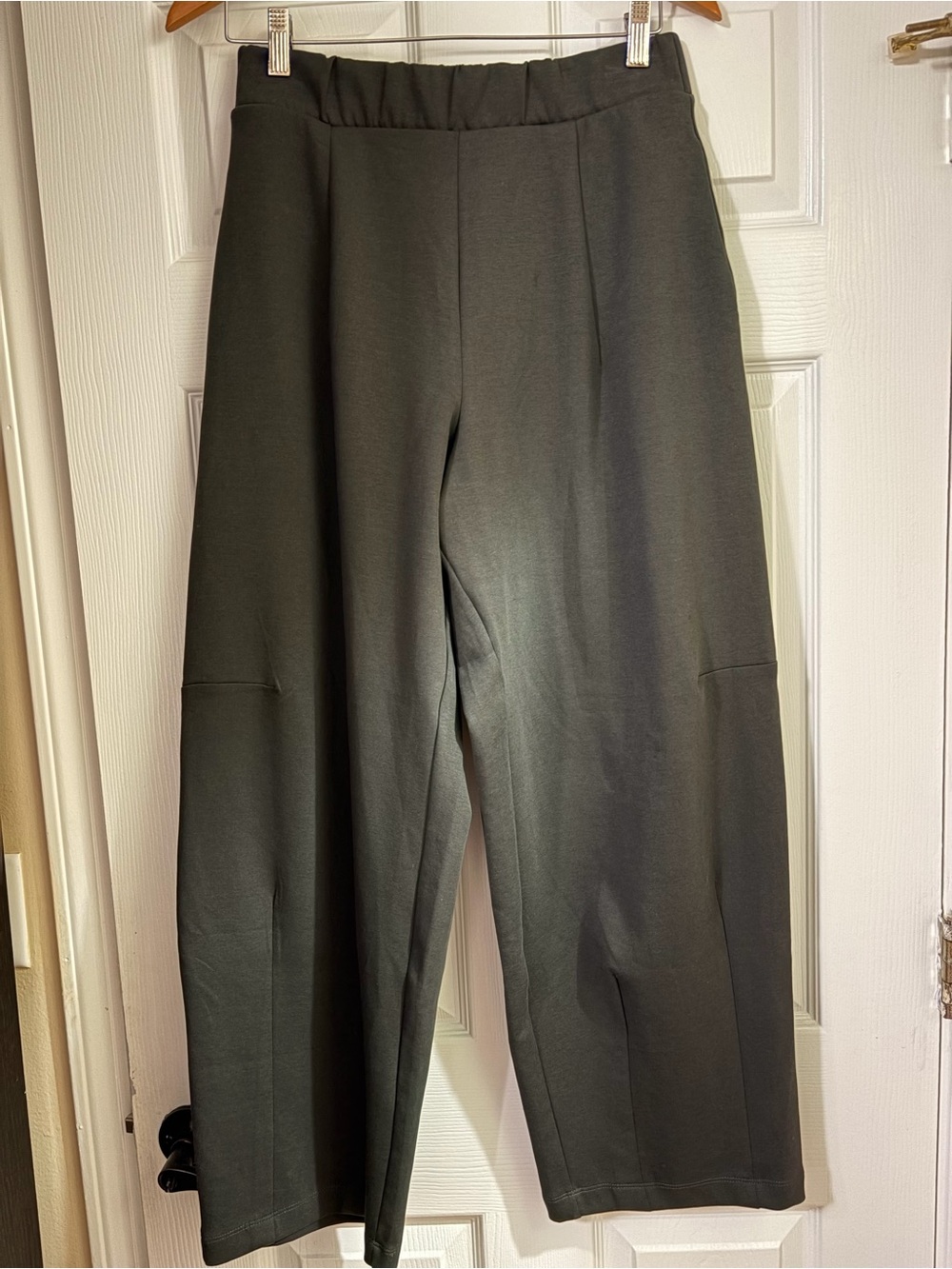 Zara Black Wide-Fit Cargo Jogger Pants